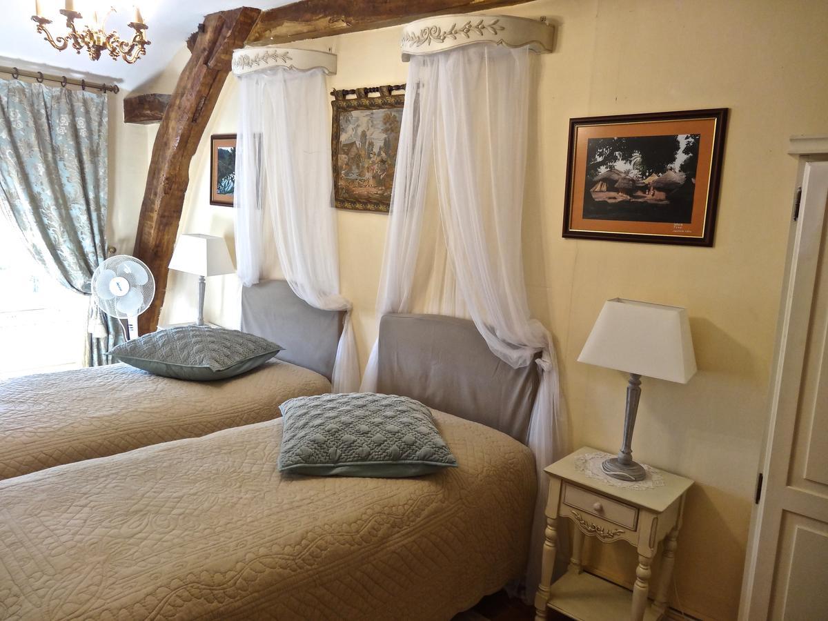 Chateau Les Vallees Tournon-Saint-Pierre Dış mekan fotoğraf