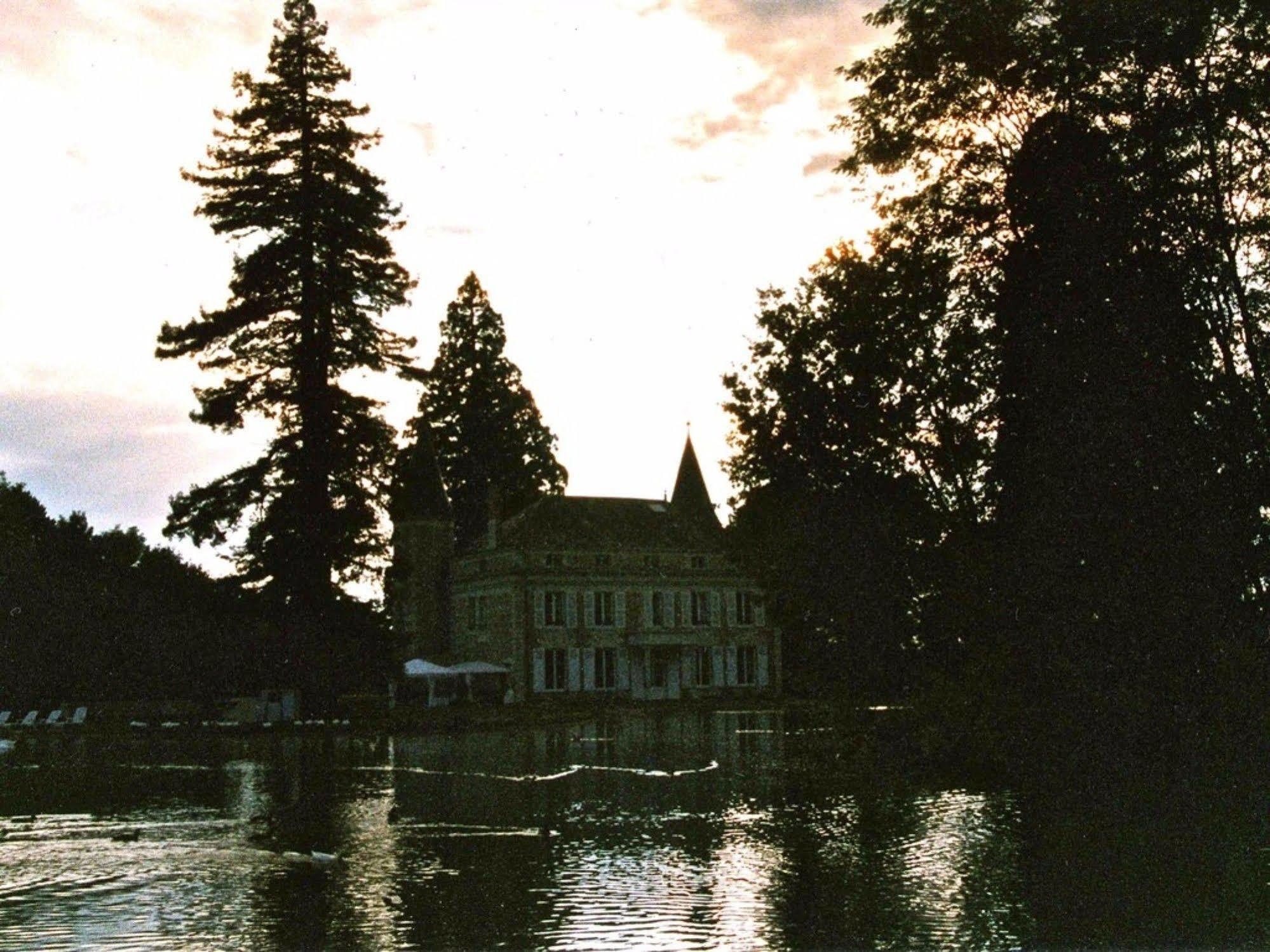 Chateau Les Vallees Tournon-Saint-Pierre Dış mekan fotoğraf