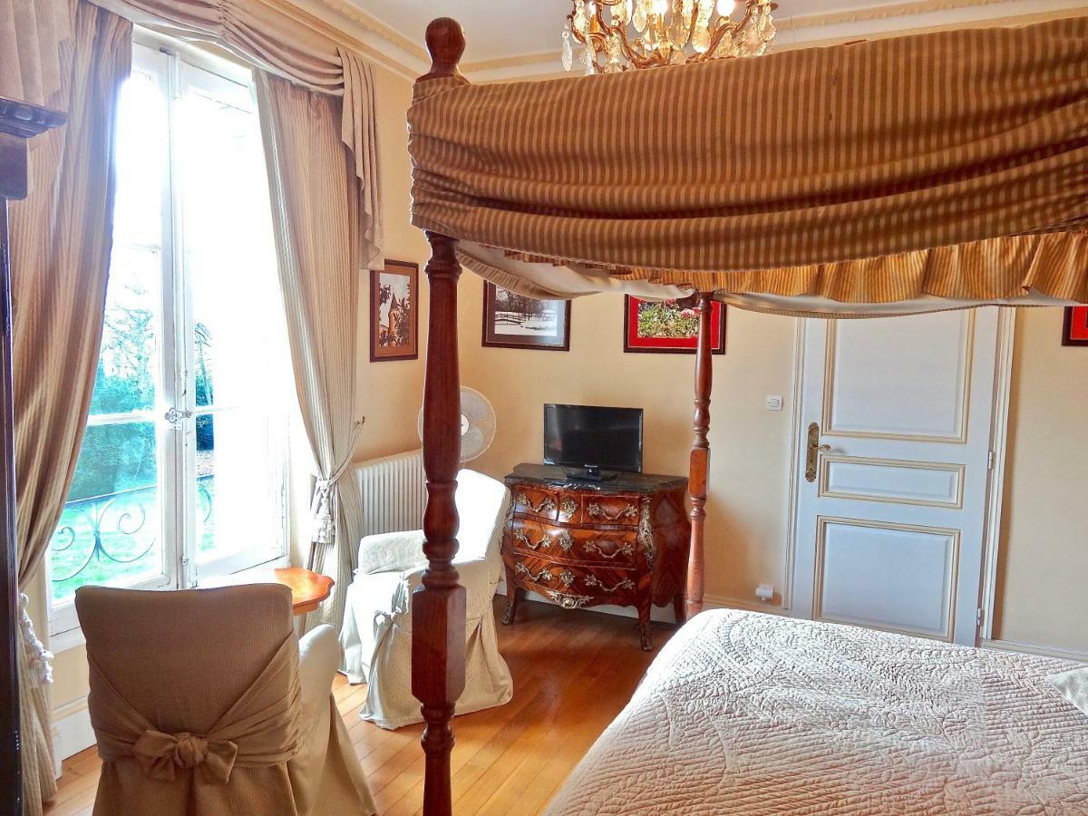Chateau Les Vallees Tournon-Saint-Pierre Dış mekan fotoğraf